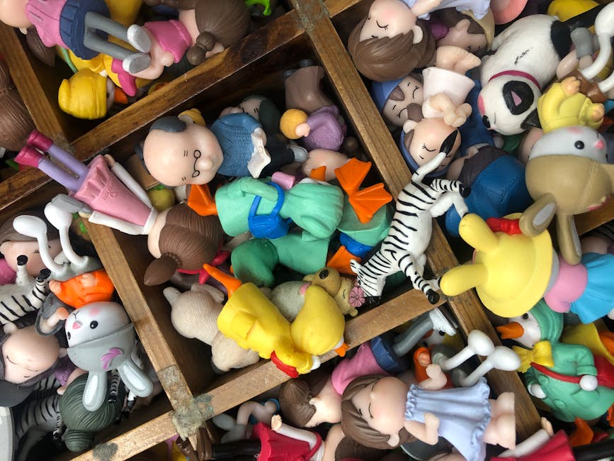 cajas de almacenaje para juguetes en la habitación infantil